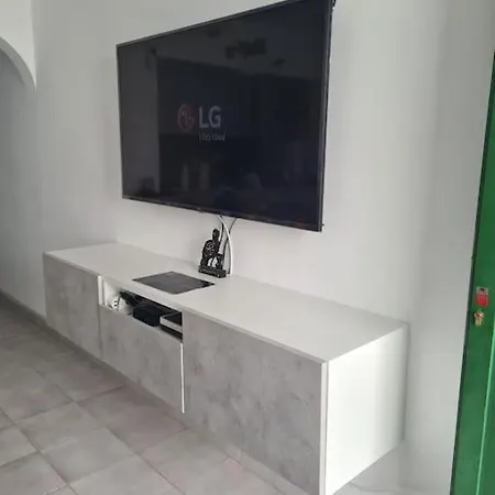 Laina Appartement *